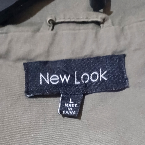 NEW LOOK Military Utility Hood Sleeveless Drawstring Distress Cargo Jacket EUC - Picture 12 of 13